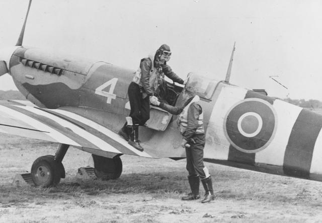 VCS-7 pilots